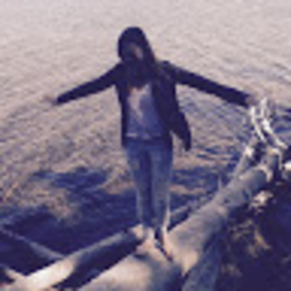 Meet your Posher, Kate - Picture 1 of 1